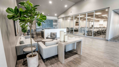 Radio FM Media lobby