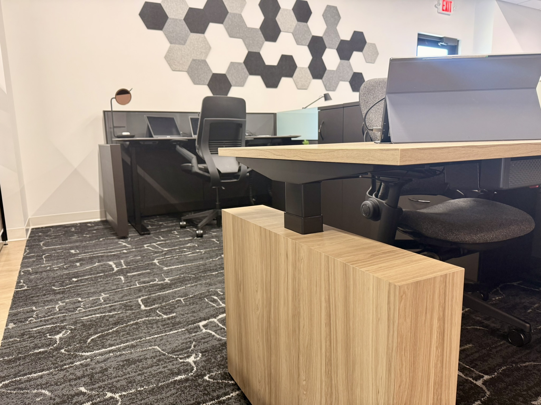 steelcase migration desks