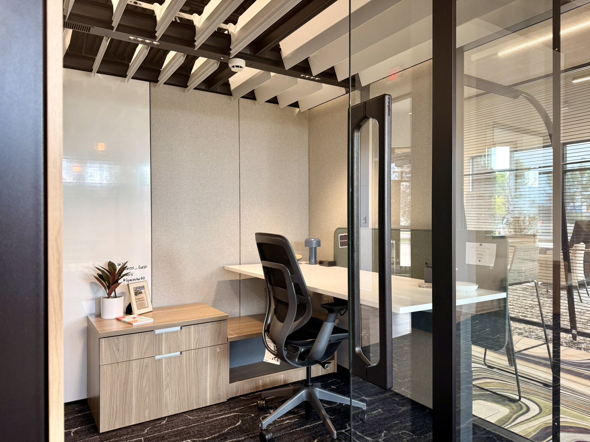 Campers & Den Private Office